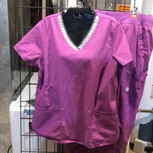 Uniform advantage lavender jogger scrub set size large